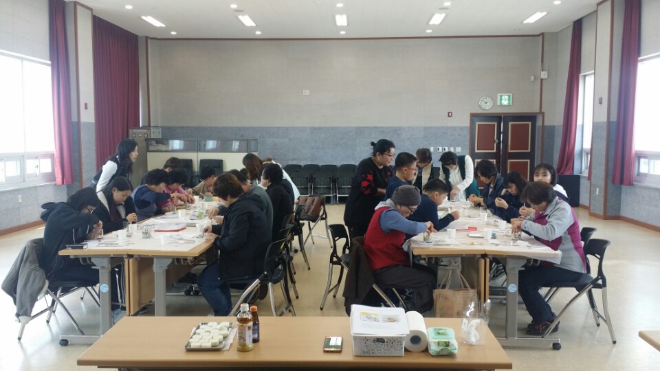 0329 정산도서관 향기로운 젤캔들&타블렛 만들기.jpeg