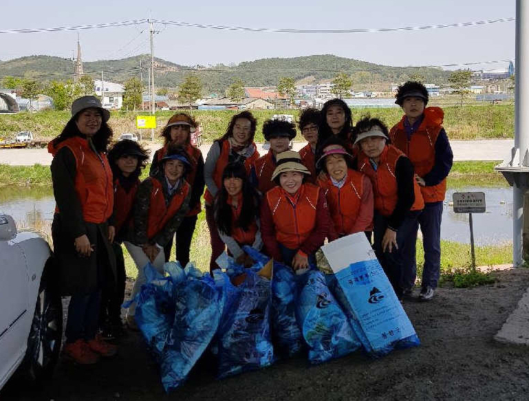 0428 청양읍여성자원봉사회 환경정화 활동
