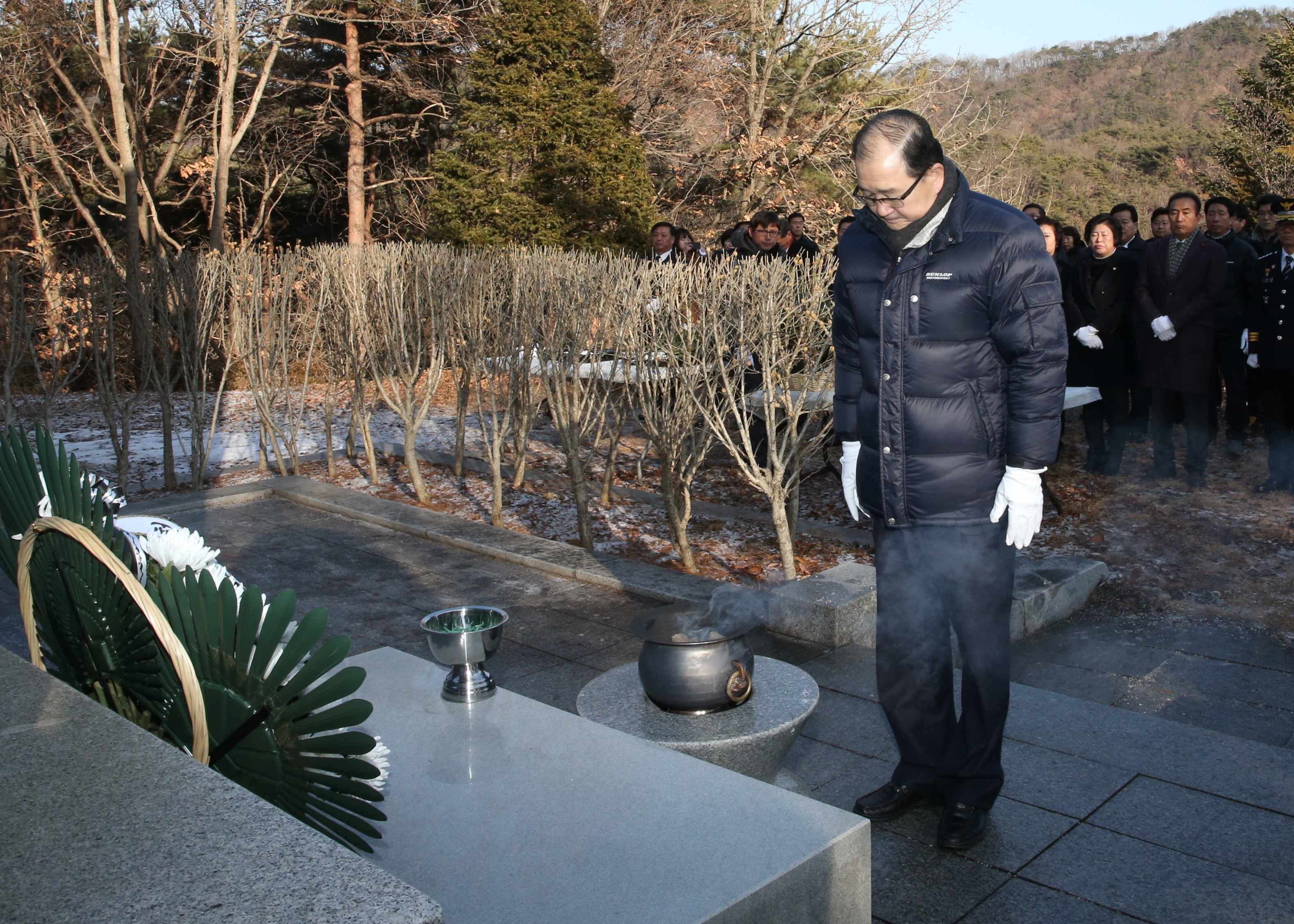 0102 충혼탑 참배1