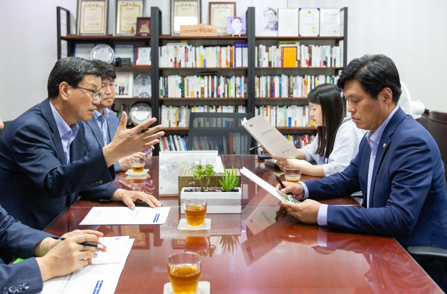190813_국비확보에 따른 국회방문_0008