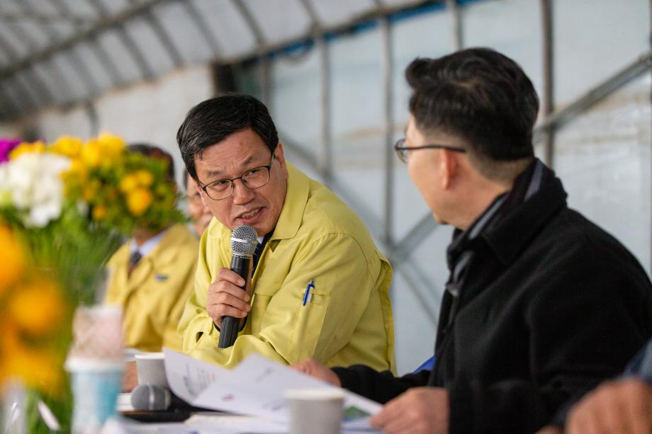 200310_농림축산식품부 장관 화훼농가 방문_0008