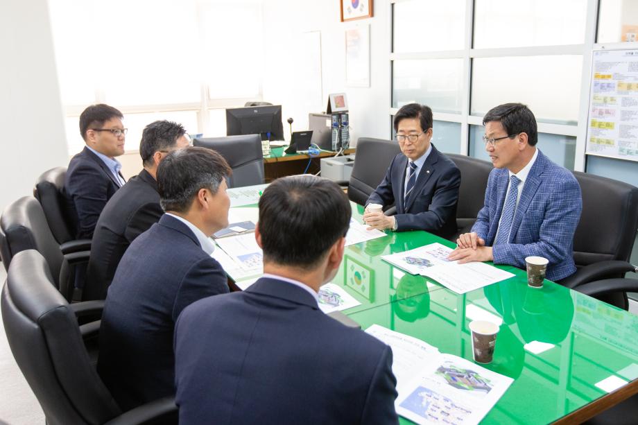 200422_사회적경제혁신타운 선정건의 방문_0001