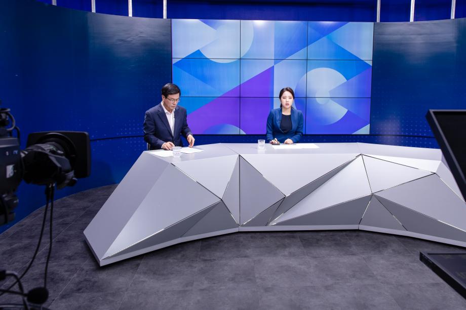 200710_충남방송 헬로이슈토크 방송촬영_0001