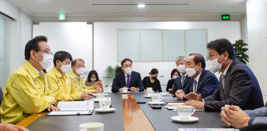 201028_자매결연 사전협의를 위한 강남구청 방문_0004