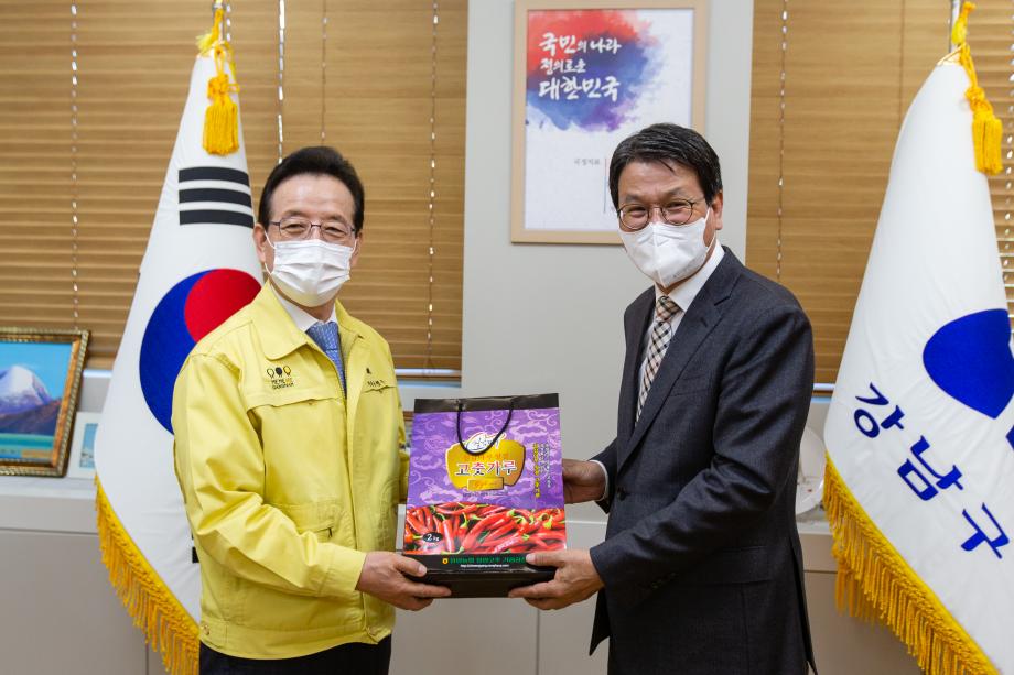 201028_자매결연 사전협의를 위한 강남구청 방문_0007