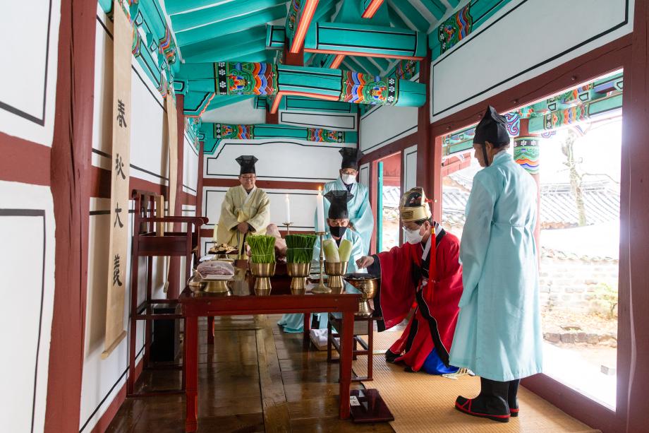 201101_면암 최익현선생 추계 추모제향_0003