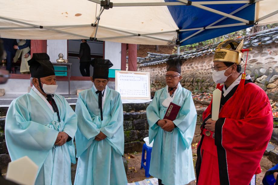 201101_면암 최익현선생 추계 추모제향_0011