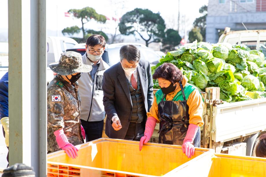 201123_어려운 가정 김장 담가주기_0005