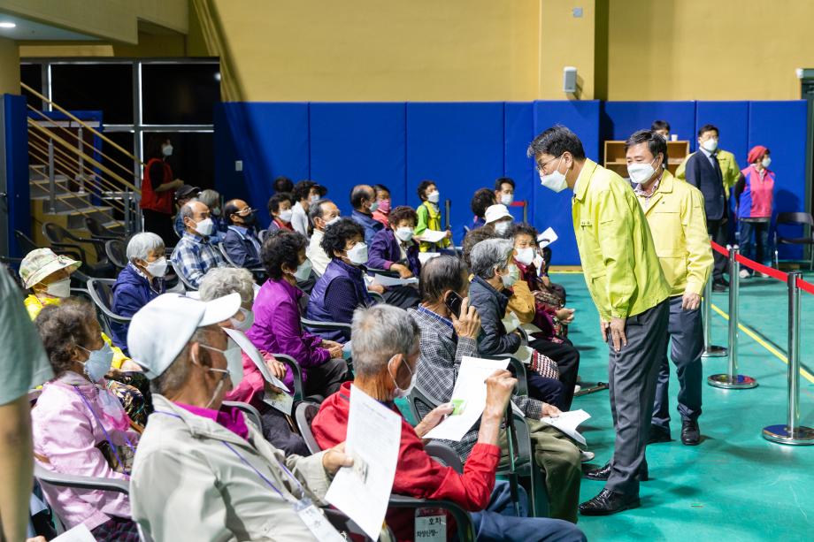 210422_코로나19 백신접종센터 현장 방문_0026