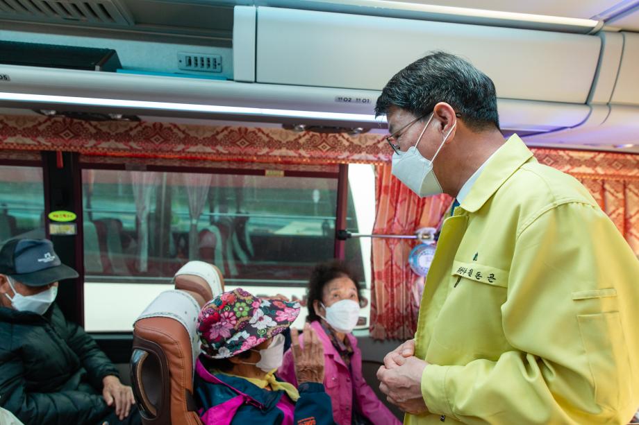 210427_코로나19 백신접종센터 현장 방문_0001