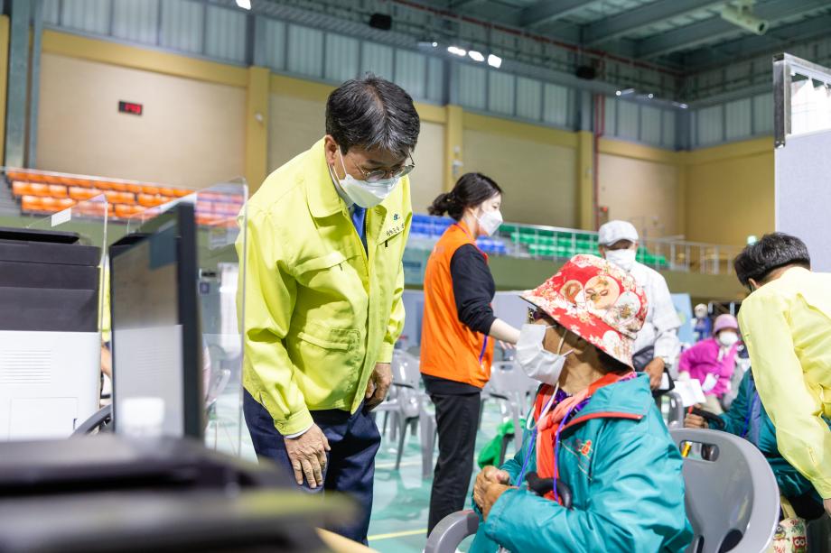 210513_코로나19 백신 2차 접종 현장방문_0013