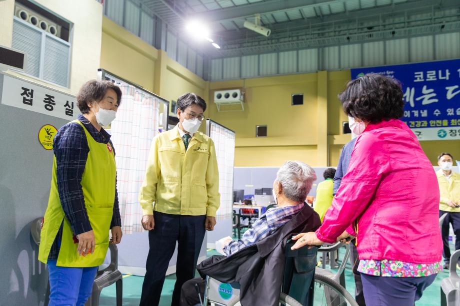 210518_코로나19 백신 2차 접종 현장방문_0005