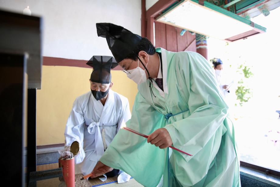 청남면 이산사 제향20211018_190425383 (2)