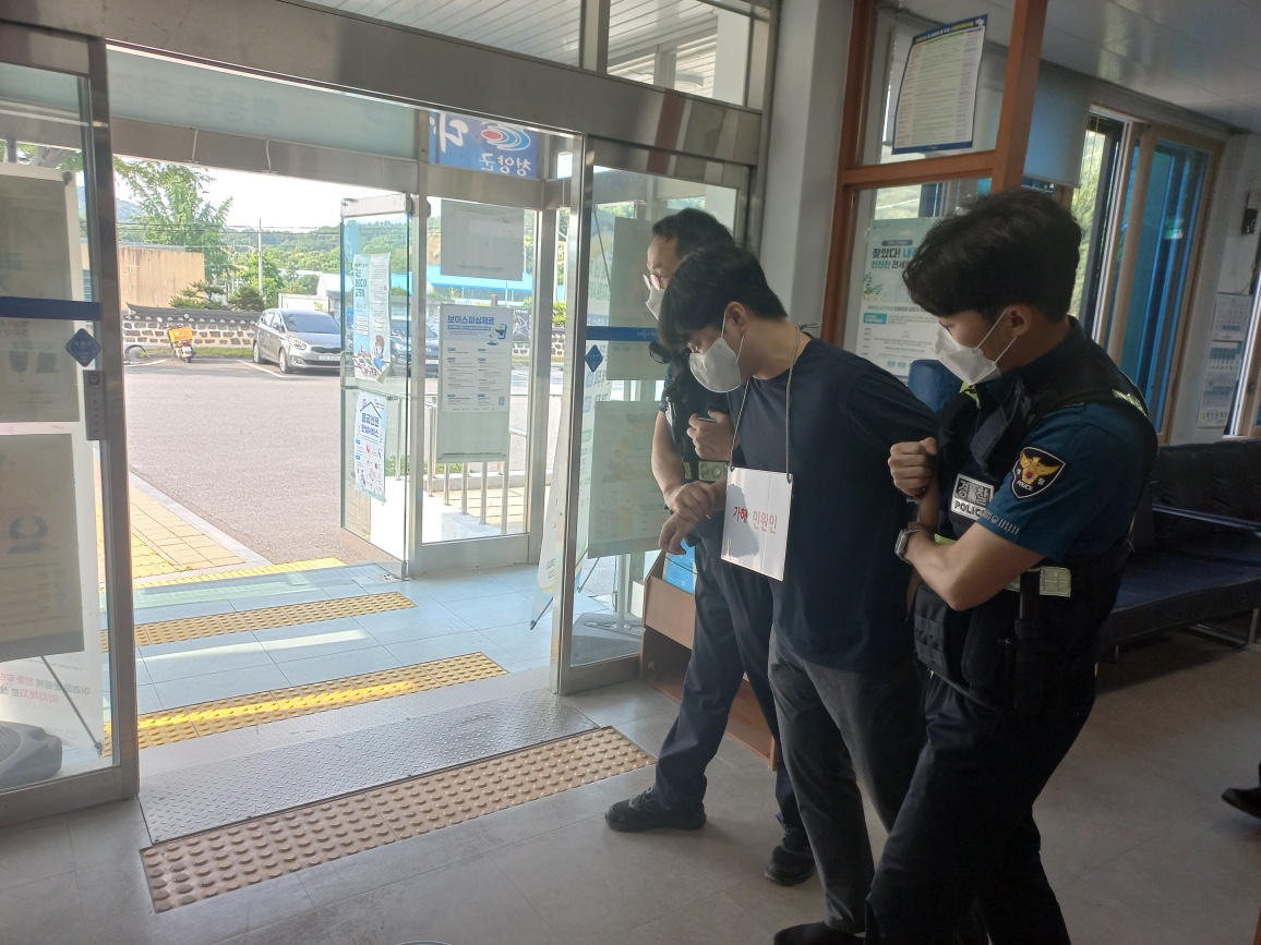 사진(청양군 정산면, ‘특이민원 경찰합동 모의훈련’ 실시2).jpeg