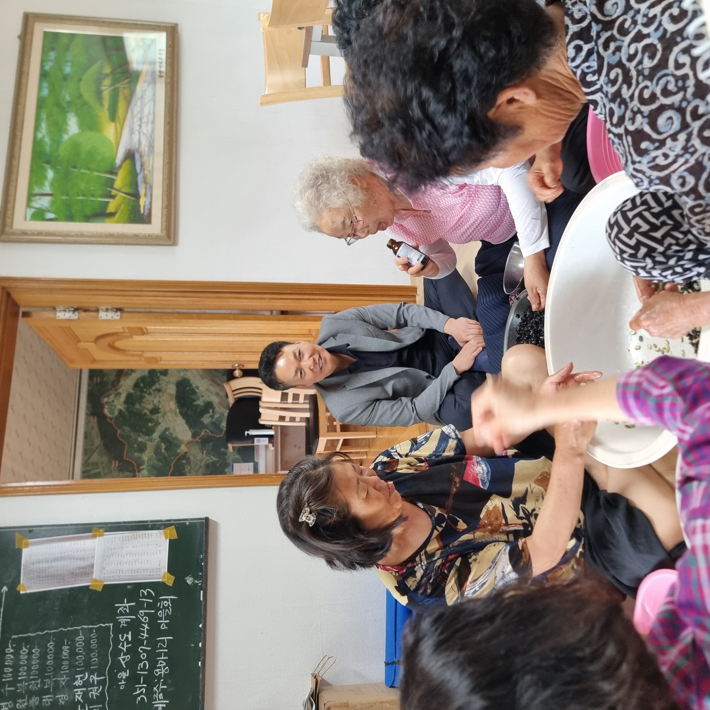 김동칠 남양면장, 경로당 방문하며 첫 행보 시작