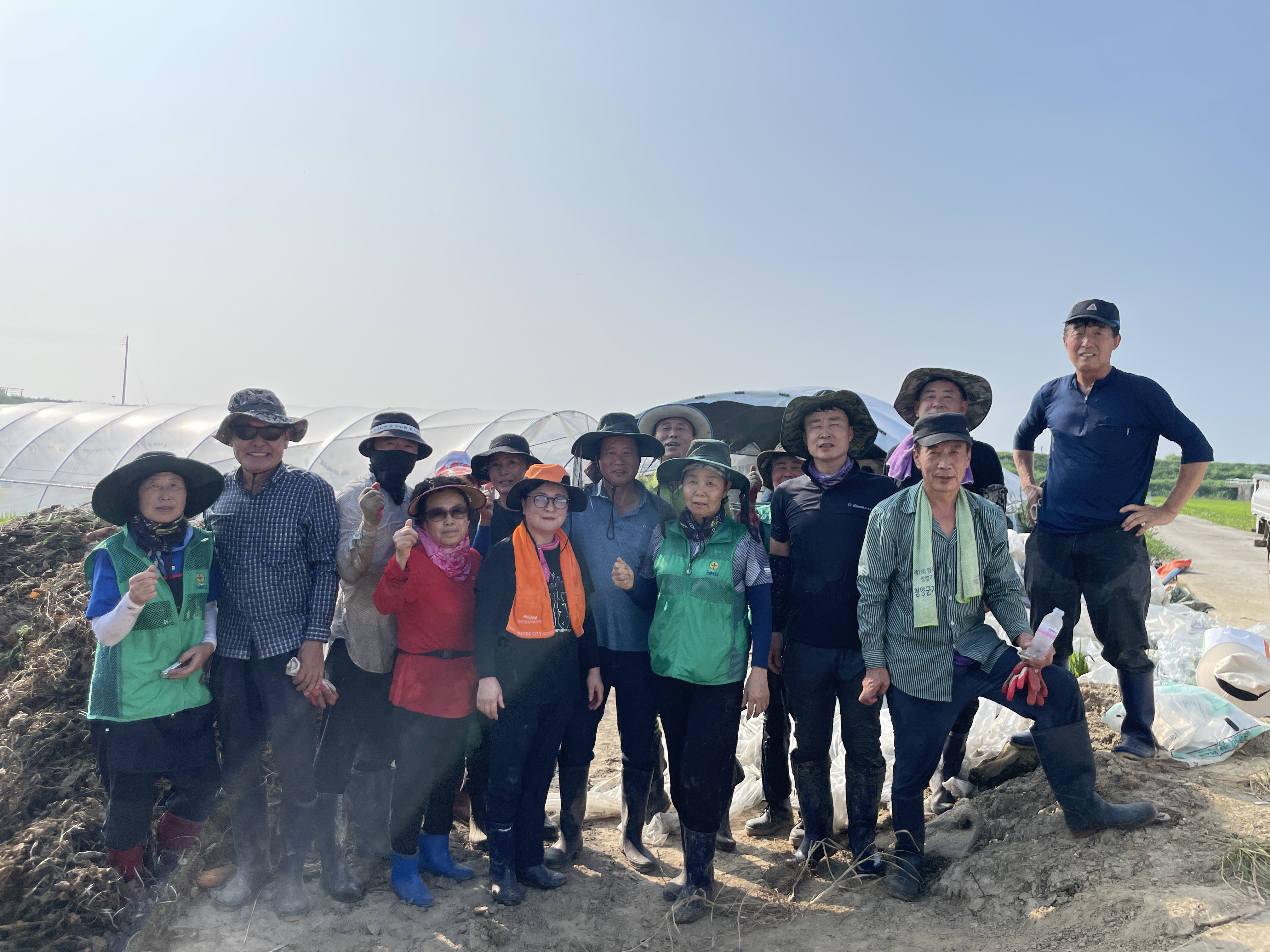 장평면 이장협의회 및 기관·사회단체장 등 부여 수해농가 복구작업 펼쳐.JPG