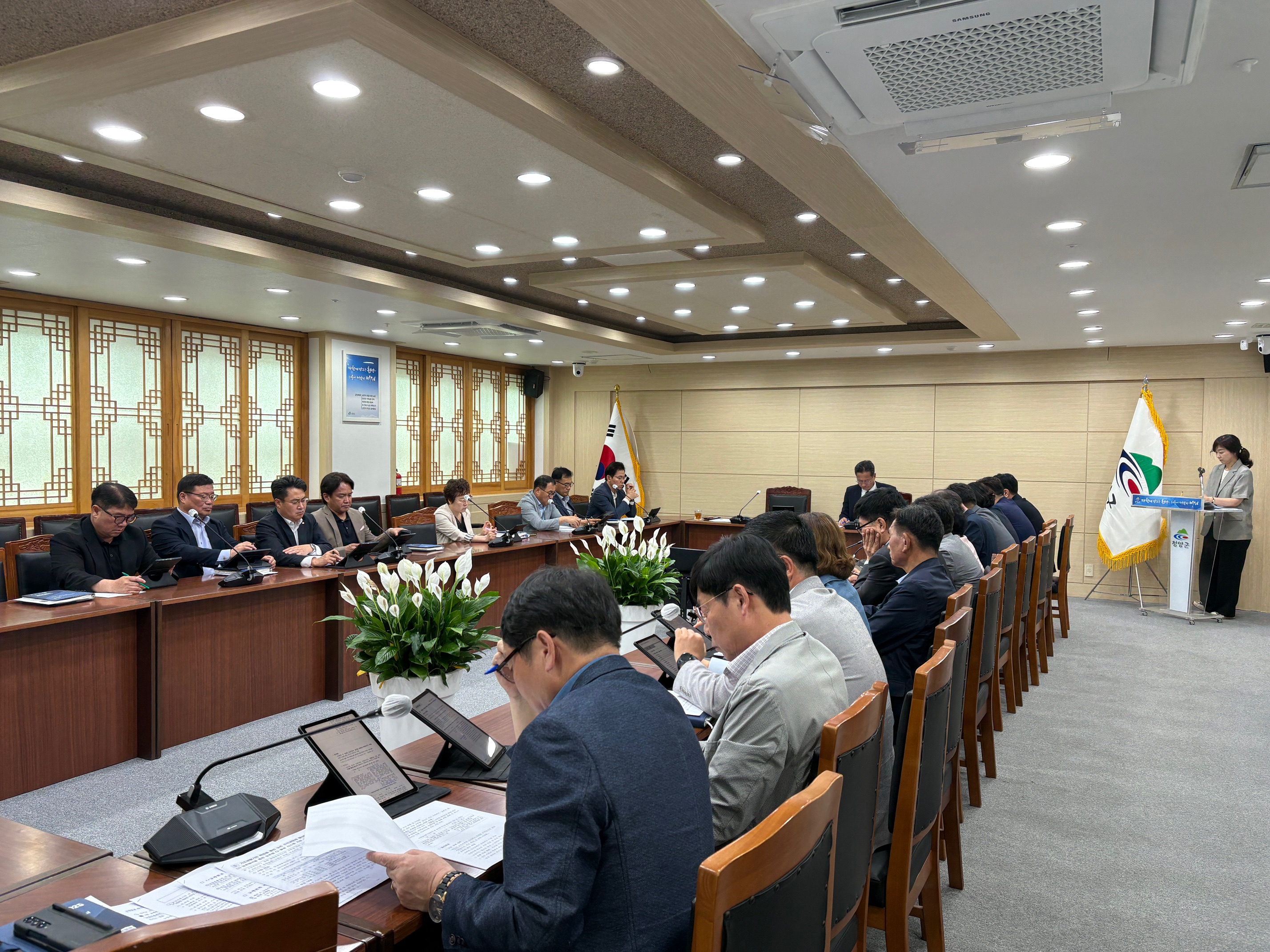 1. 청양군, 규제개혁으로 ‘주민 삶과 지역경제에 활력을’.JPG