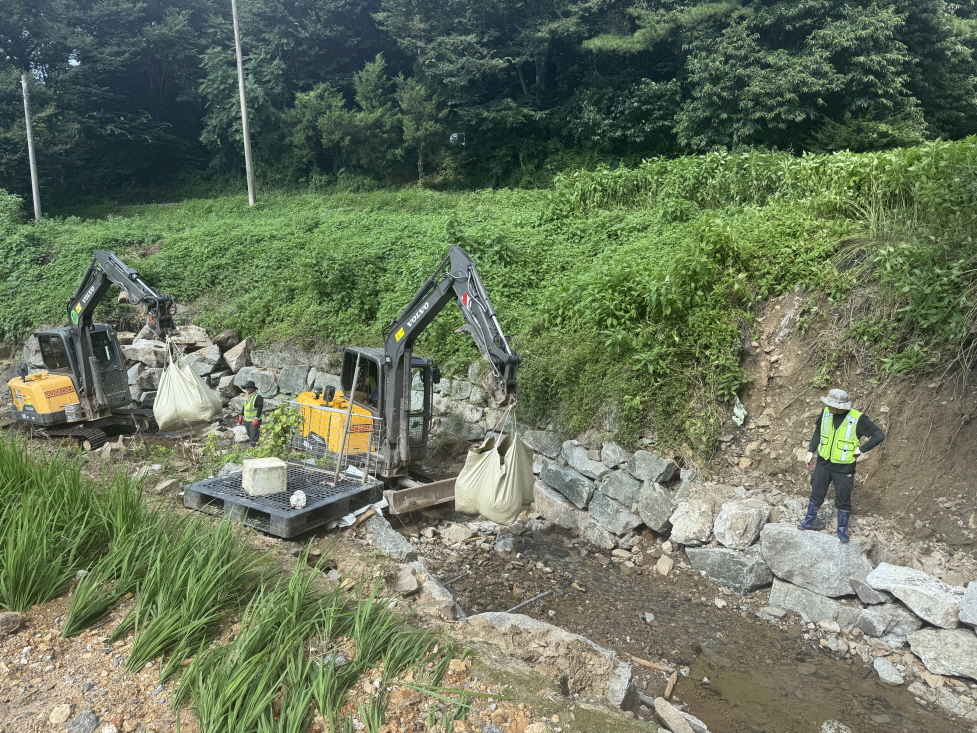 2. 청양군  호우 피해지역 응급복구 총력 대응(1-2)