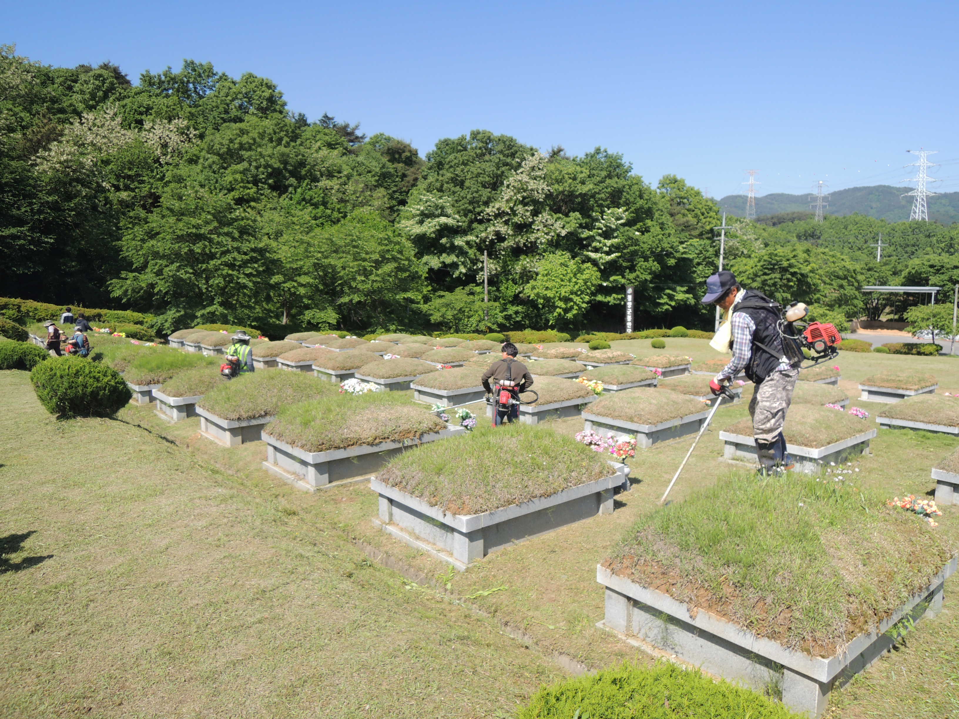 3. 청양군  추모공원 추석 명절맞이 환경 정비 및 운영 준비 박차