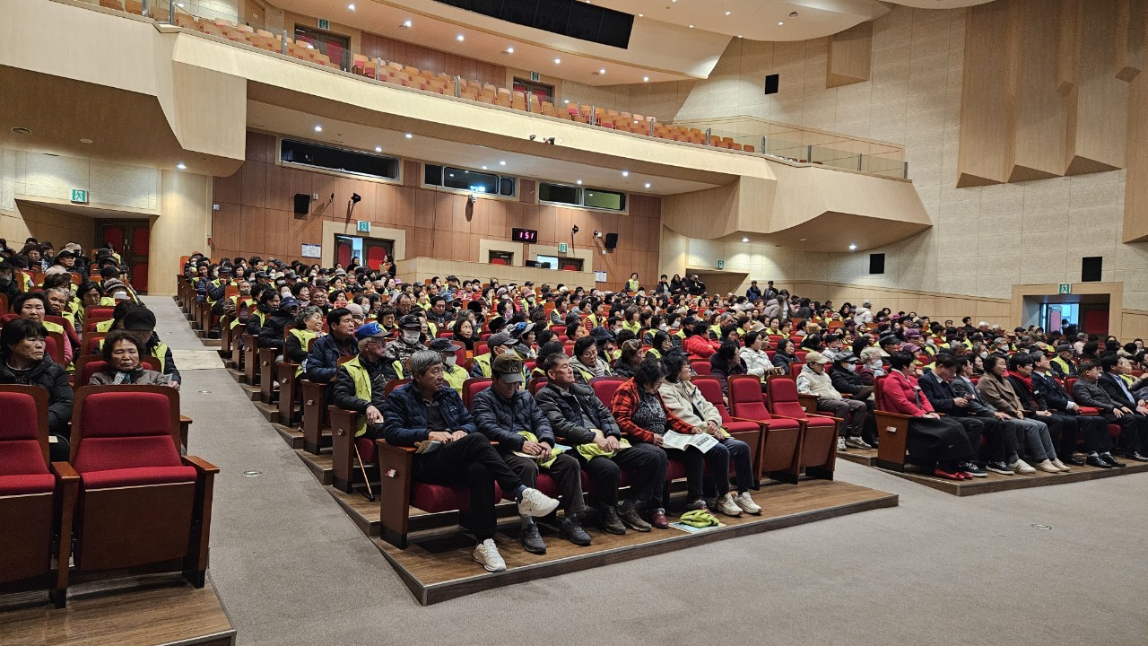 4. 대한노인회 청양군지회  2026년 노인일자리사업 참여자 교육 성료(1-2)