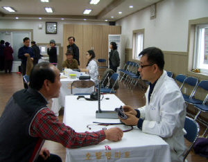 자매결연지 찾아 주민 건강검진 실시