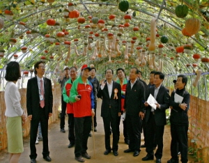 청양군, "우수축제배우자" 동분서주