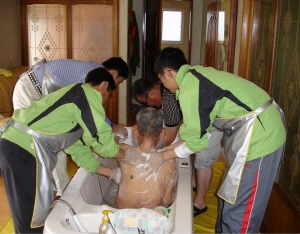 사랑으로 실천하는 참 봉사행정