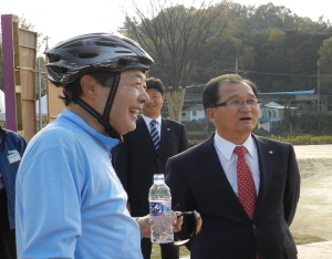 낮은 재정 자립도 극복 위해 어디든 달려간다