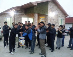 화성면 특별한 집들이 열려