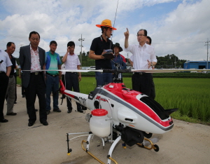 농업용 무인헬기방제 시연