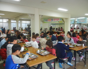 친환경 학교급식의 날 운영