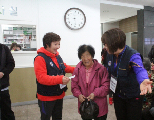 보건의료원 ‘친절도우미’ 운영