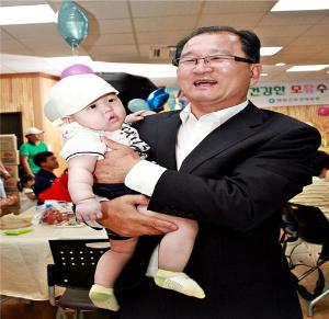 청양군, 인구증가 시책으로 합계출산율 전국 최상위권