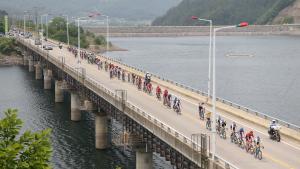 ‘투르 드 코리아 2015’ 칠갑산 둘레길 질주