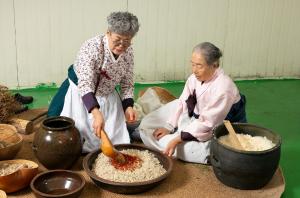 150여 년 이어온 충남무형유산 ‘청양구기자주’