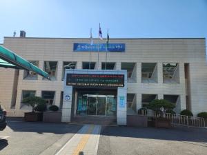 화성면 화암리 마을회,  영남지역 산불 피해 돕기 성금 100만원 전달